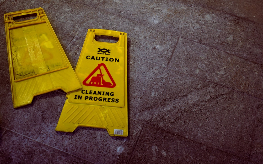 wet floor sign